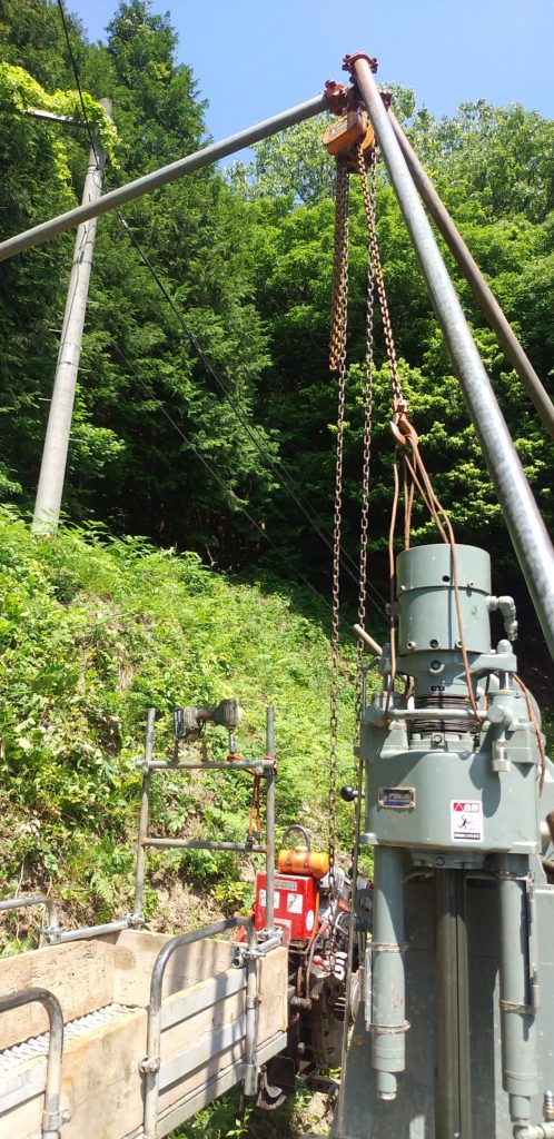 三脚　チェーンブロック